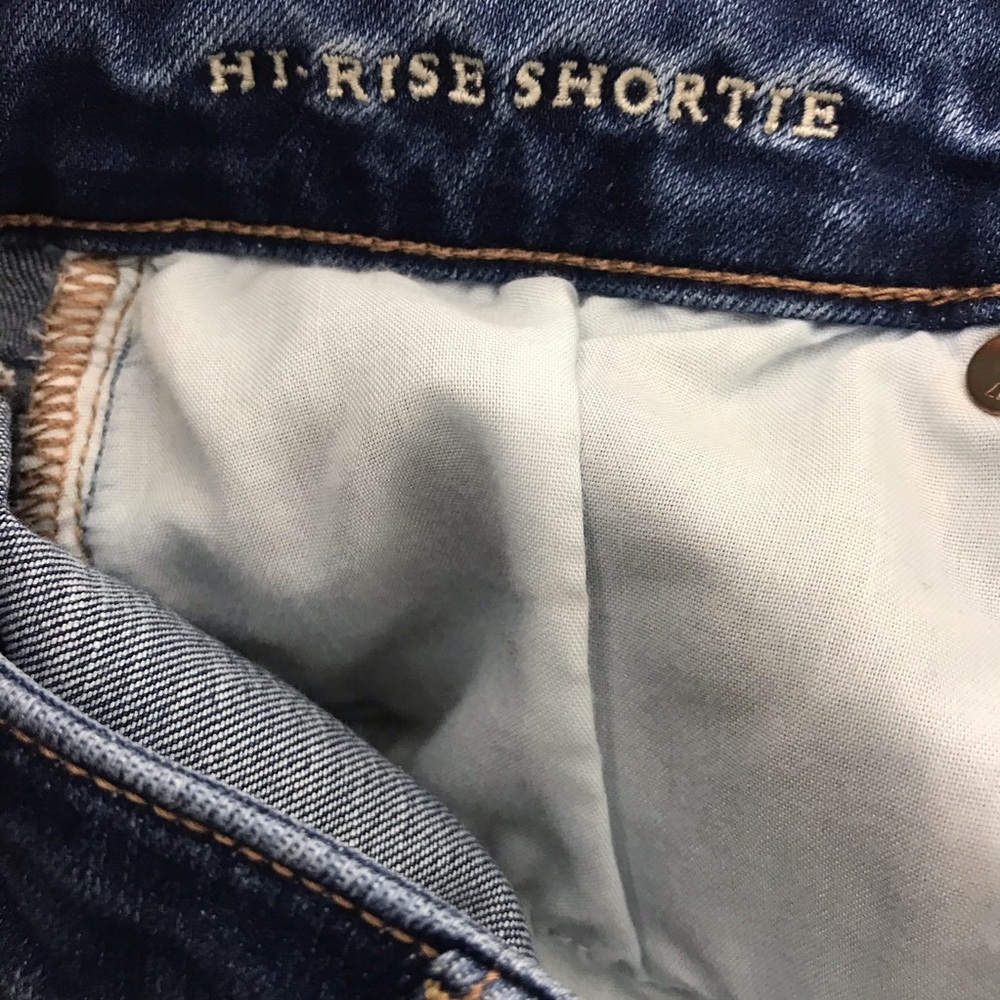 American Eagle Hi-Rise Shortie Denim Shorts 8 B7 - Picture 4 of 6